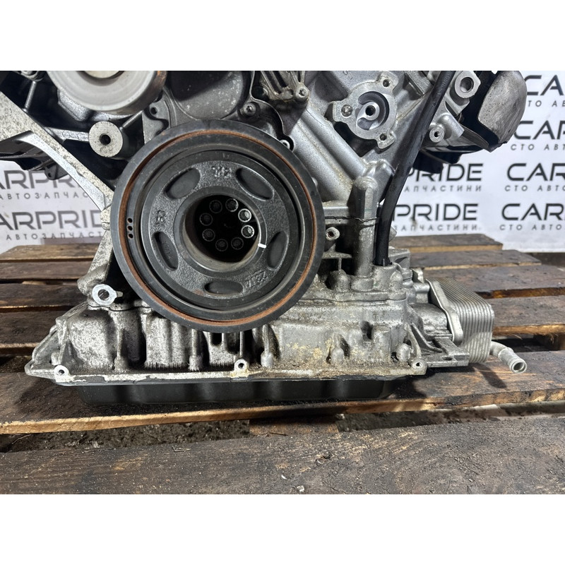 Двигатель (двигатель и элементы) Volkswagen Touareg NF 2012 3.0 Hybrid CGFA 06E100032C