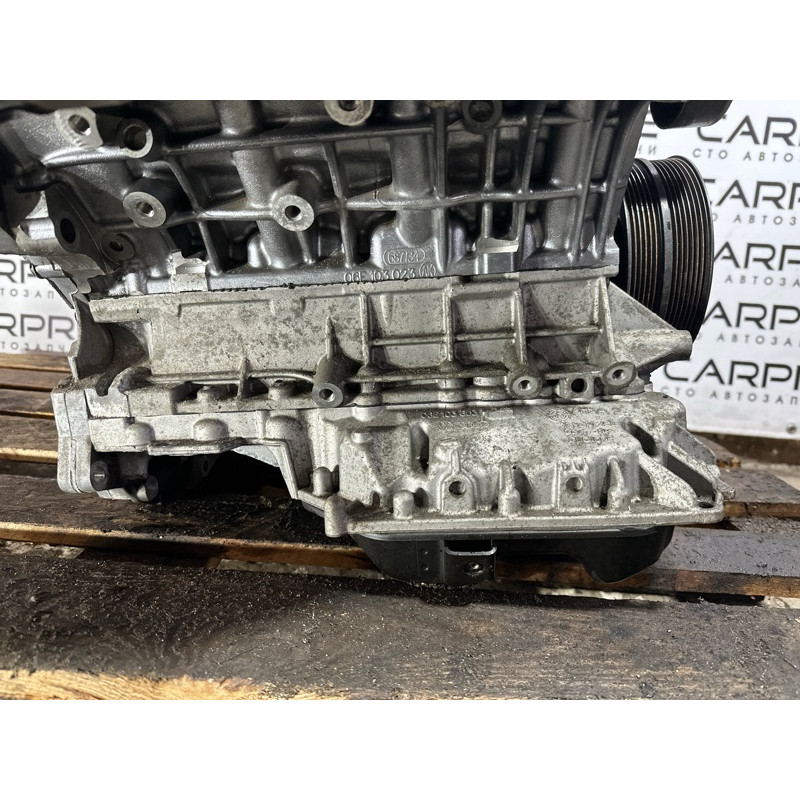 Двигатель (двигатель и элементы) Volkswagen Touareg NF 2012 3.0 Hybrid CGFA 06E100032C