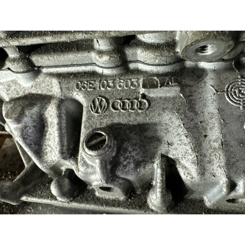 Двигатель (двигатель и элементы) Volkswagen Touareg NF 2012 3.0 Hybrid CGFA 06E100032C