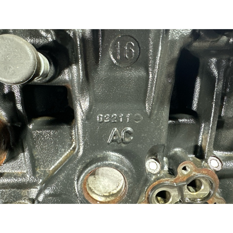 Двигун (двигун та елементи) Volkswagen Touareg NF 2011 3.6 03H100037G