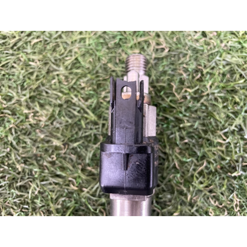 Форсунка топливная (топливная система) BMW 3-series E90 2010 3.0 N54 13538616079