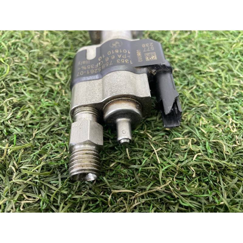 Форсунка топливная (топливная система) BMW 3-series E90 2010 3.0 N54 13538616079