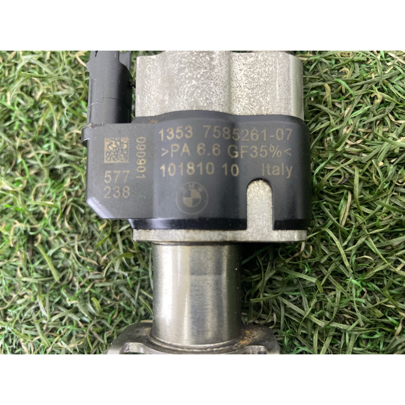 Форсунка топливная (топливная система) BMW 3-series E90 2010 3.0 N54 13538616079