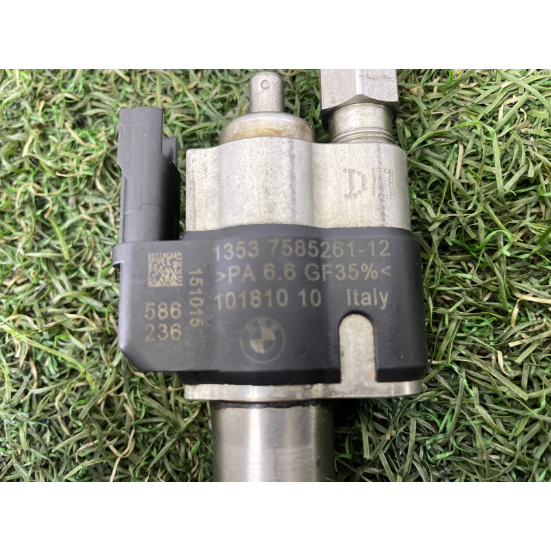 Форсунка топливная (топливная система) BMW 3-series E90 2010 3.0 N54 13538616079