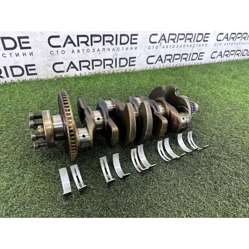 Коленвал (двигатель и элементы) AUDI A4 B8 2010 2.0 CAEB 06H105021M