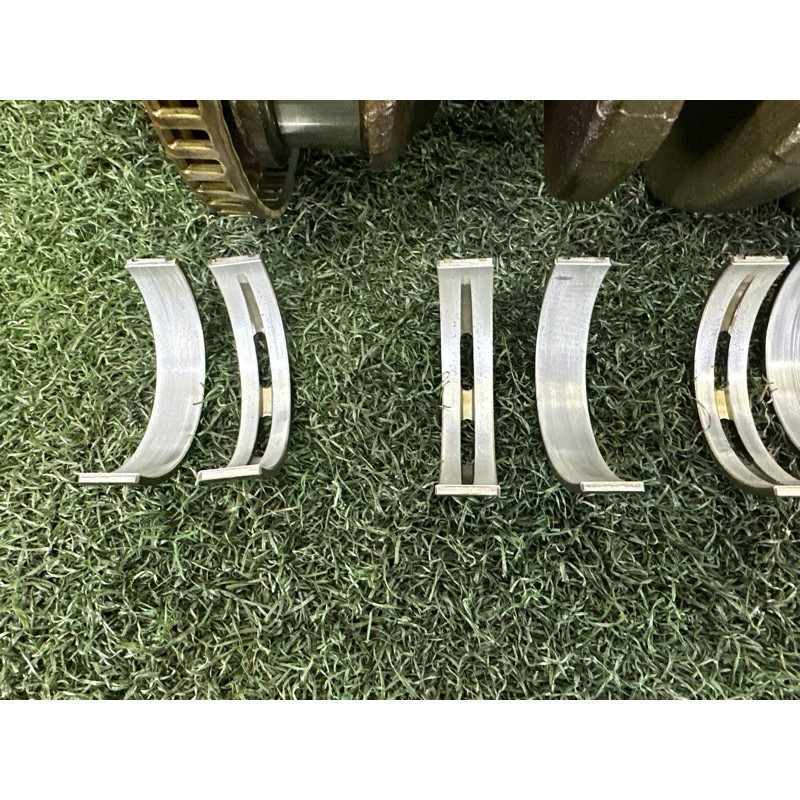 Коленвал (двигатель и элементы) AUDI A4 B8 2010 2.0 CAEB 06H105021M