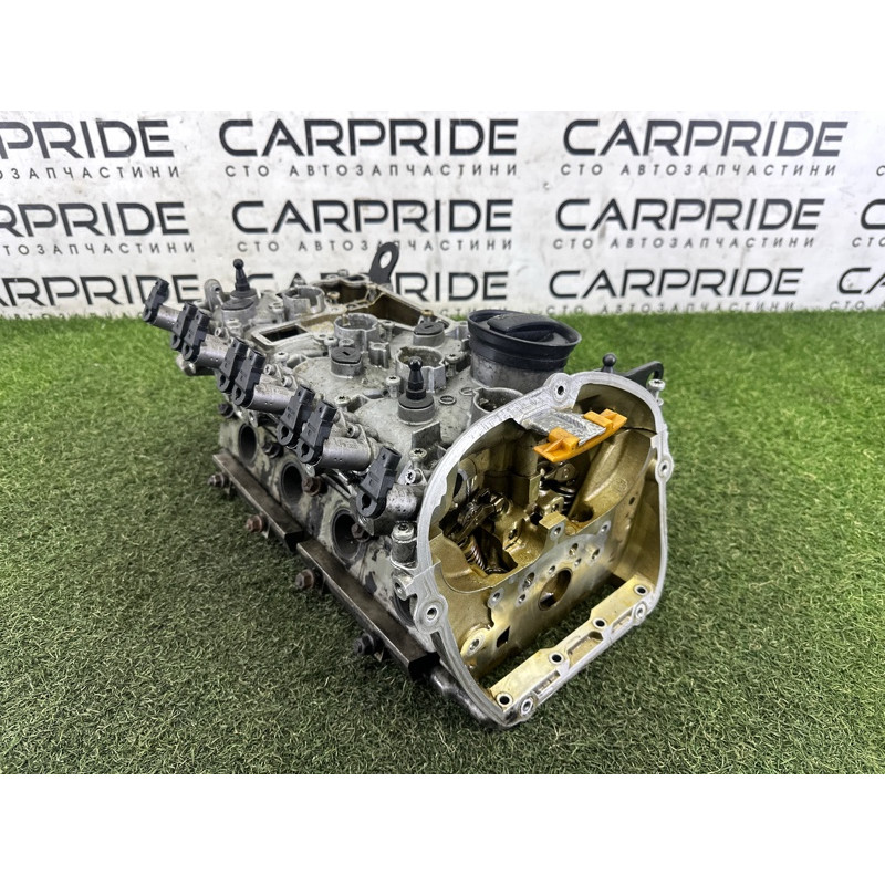 Головка блоку циліндрів (двигун та елементи) AUDI A4 B8 2010 2.0 CAEB 06H103064L