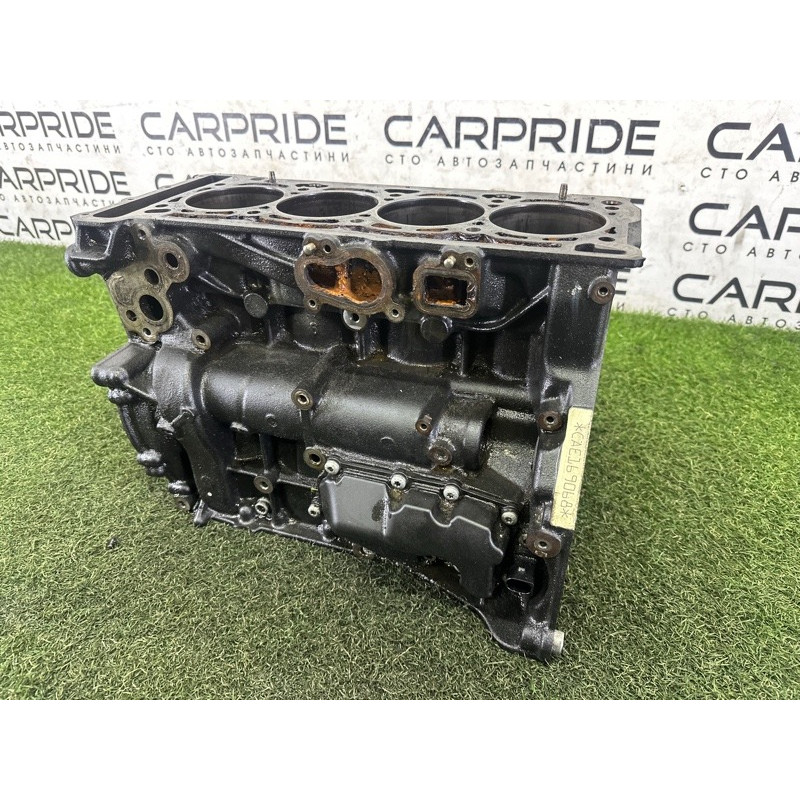 Блок цилиндров (двигатель и элементы) AUDI A4 B8 2010 2.0 CAEB 06H103011AP