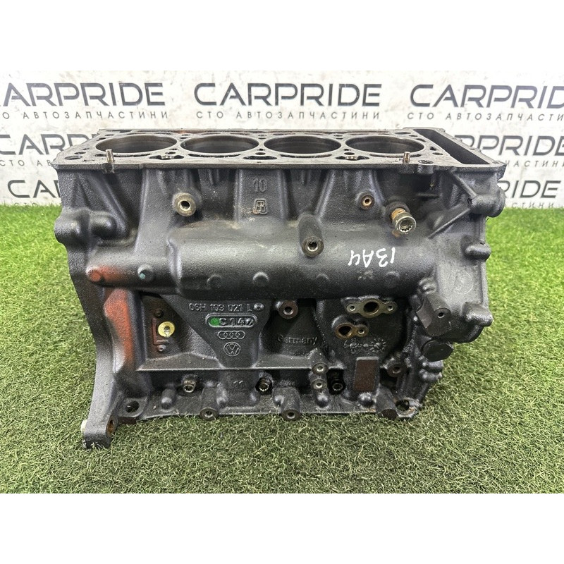 Блок цилиндров (двигатель и элементы) AUDI A4 B8 2010 2.0 CAEB 06H103011AP