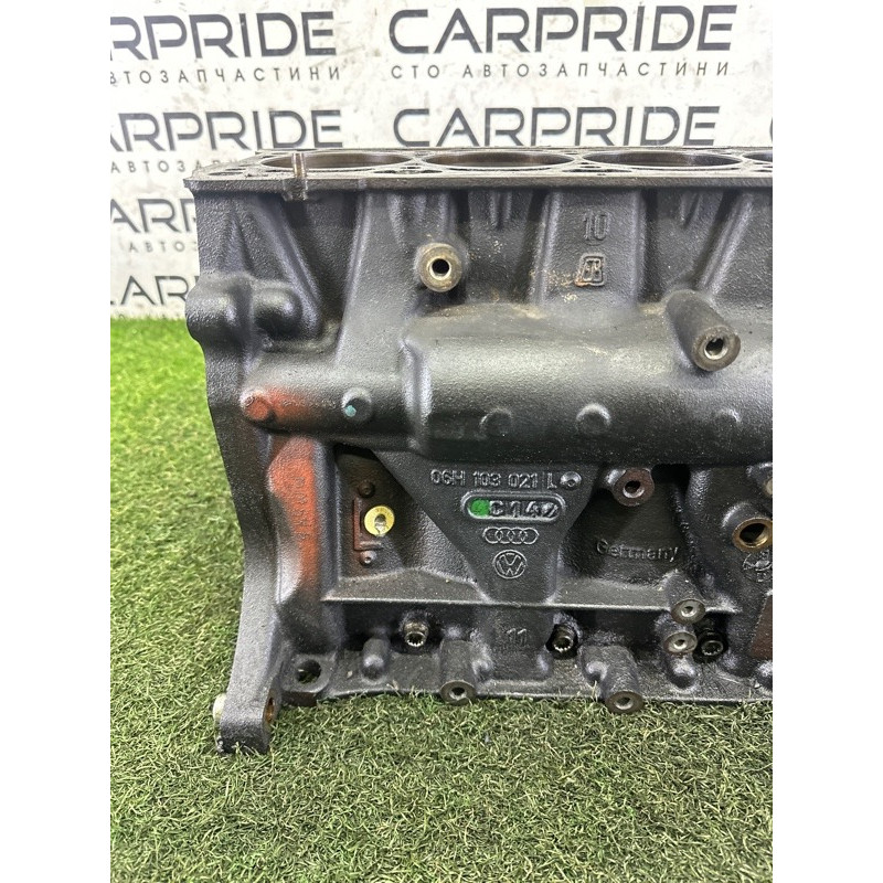 Блок цилиндров (двигатель и элементы) AUDI A4 B8 2010 2.0 CAEB 06H103011AP