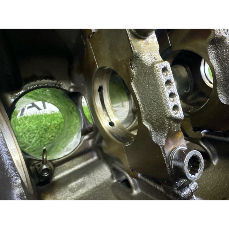 Блок цилиндров (двигатель и элементы) AUDI A4 B8 2010 2.0 CAEB 06H103011AP