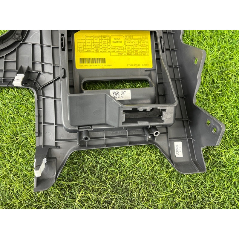 Накладка торпедо нижняя (салон) Hyundai Ioniq AE 2018 1.6 Hybrid 84750G2200T9Y