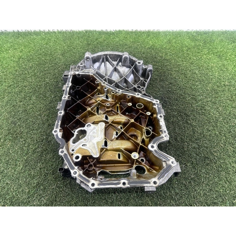 Напівпіддон масляний (двигун та елементи) AUDI A4 B8 2010 2.0 CAEB 06H103603AK