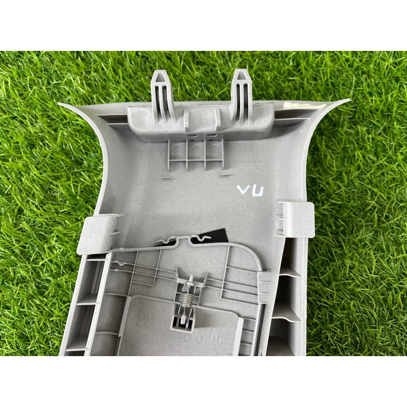 Обшивка стойки центральная (салон) Hyundai Ioniq AE 2018 1.6 Hybrid 85830G2100TTX