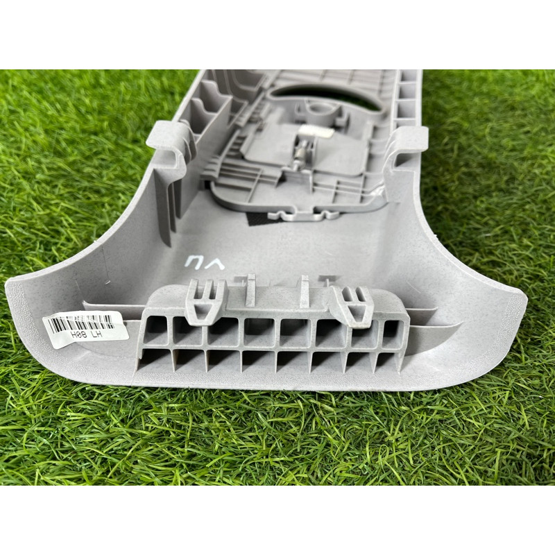 Обшивка стойки центральная (салон) Hyundai Ioniq AE 2018 1.6 Hybrid 85830G2100TTX