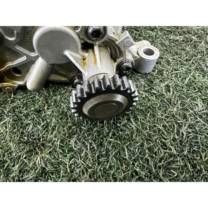 Маслонасос (двигатель и элементы) AUDI Q5 FY 2018 2.0 DAYB 06H115105DH