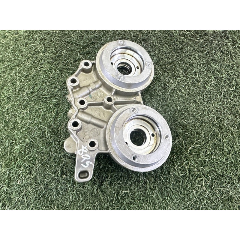 Опорный кронштейн распредвала (двигатель и элементы) AUDI Q5 FY 2018 2.0 DAYB 06K103144D