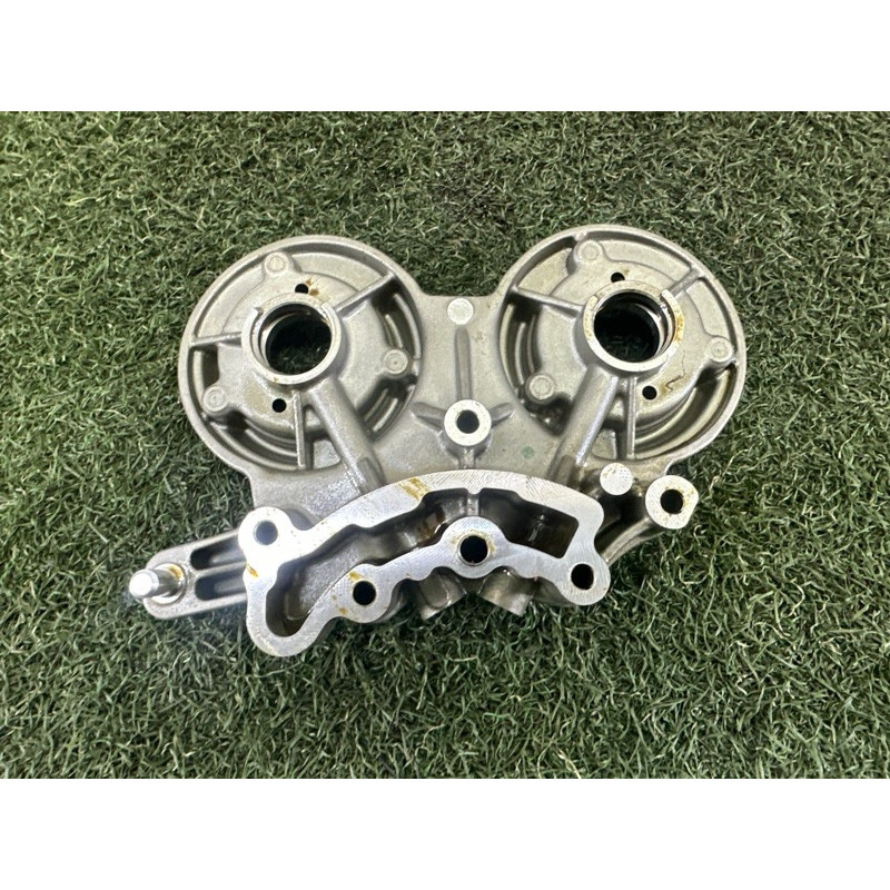 Опорный кронштейн распредвала (двигатель и элементы) AUDI Q5 FY 2018 2.0 DAYB 06K103144D