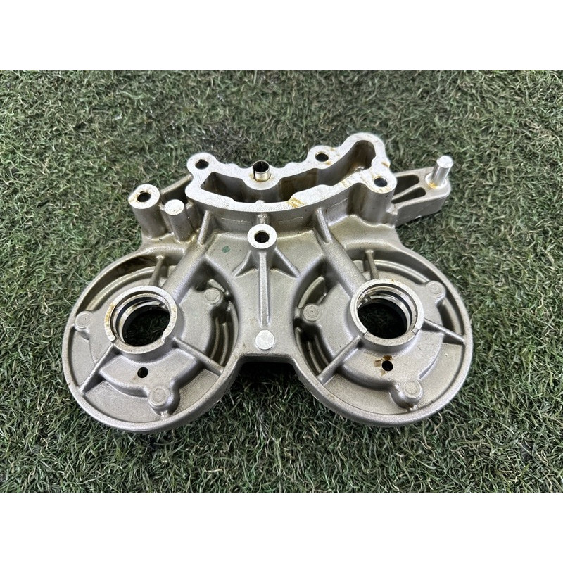 Опорный кронштейн распредвала (двигатель и элементы) AUDI Q5 FY 2018 2.0 DAYB 06K103144D