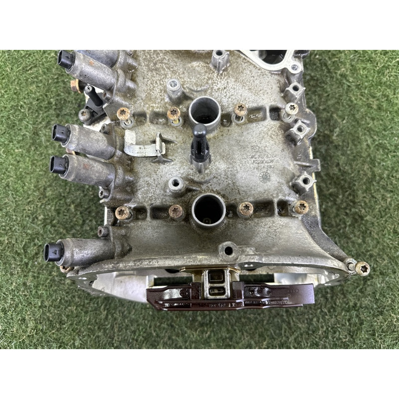 Головка блока цилиндров (двигатель и элементы) AUDI Q5 FY 2018 2.0 DAYB 06L103064F