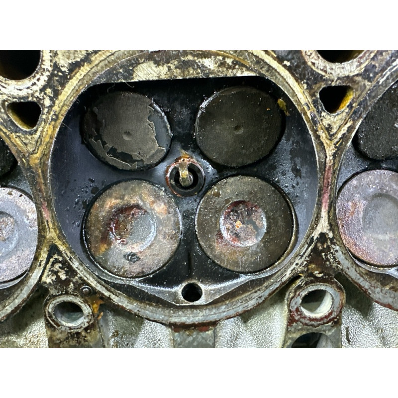 Головка блока цилиндров (двигатель и элементы) AUDI Q5 FY 2018 2.0 DAYB 06L103064F