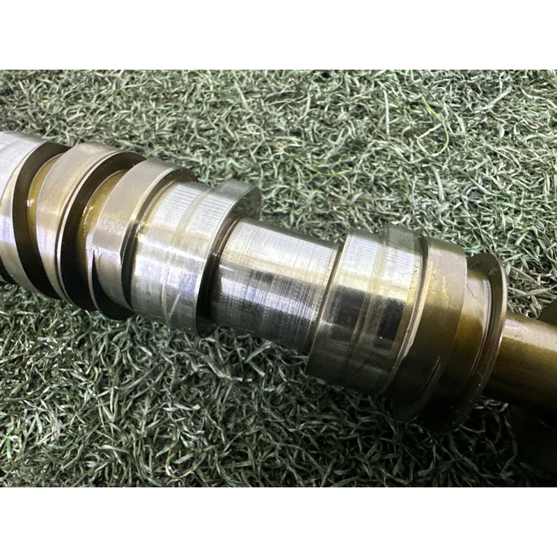 Розподільний вал випускний (двигун та елементи) AUDI A4 B8 2010 2.0 CAEB 06H109022BD