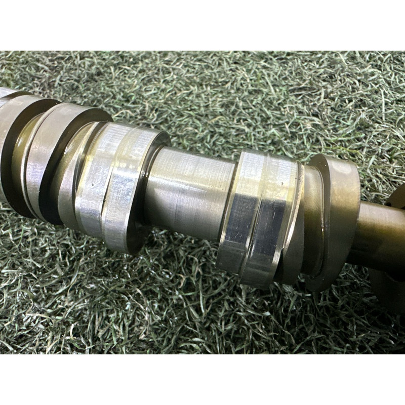 Розподільний вал випускний (двигун та елементи) AUDI A4 B8 2010 2.0 CAEB 06H109022BD