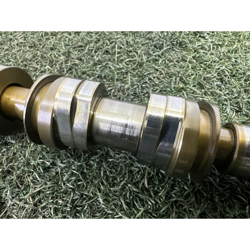 Розподільний вал випускний (двигун та елементи) AUDI A4 B8 2010 2.0 CAEB 06H109022BD