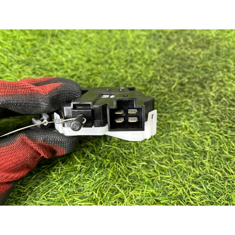 Привод лючка топливного бака (электрика) Hyundai Ioniq AE 2018 1.6 Hybrid 81590G7000