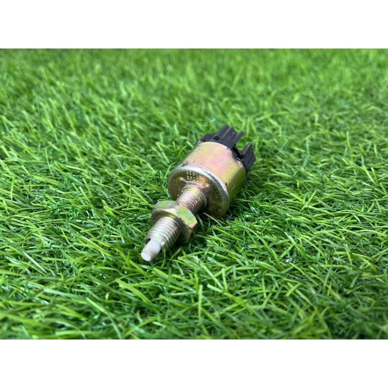 Кінцевик педалі гальма (електрика / датчики) KIA Sorento BL 2005 2.5 CRDI 938103E000