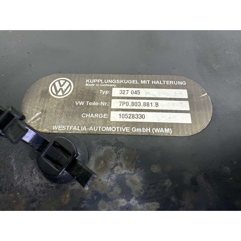 Фаркоп (кузов и элементы) Volkswagen Touareg NF 2012 3.0 Hybrid CGFA 7P0803881D