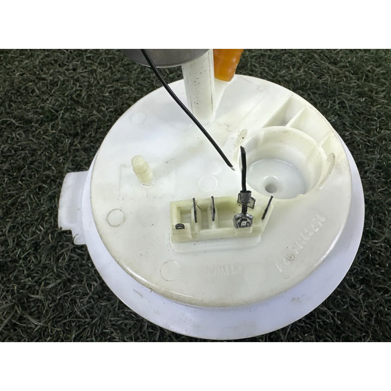 Фланець паливного насоса (паливна система) AUDI Q7 4L 2011 3.0 TFSi 7L8919679C