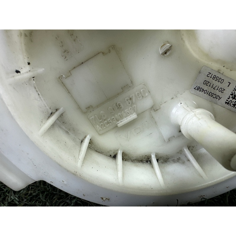 Фланець паливного насоса (паливна система) AUDI Q7 4L 2011 3.0 TFSi 7L8919679C