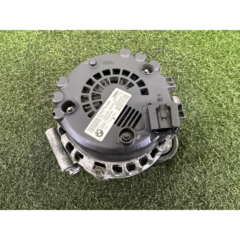 Генератор (электрика) BMW 7-series F01 2011 3.0 N54 12317603778