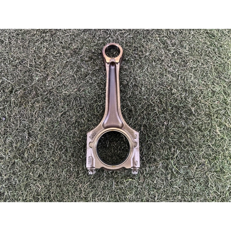 Шатун (двигатель и элементы) AUDI A4 B8 2010 2.0 CAEB 06J198401B