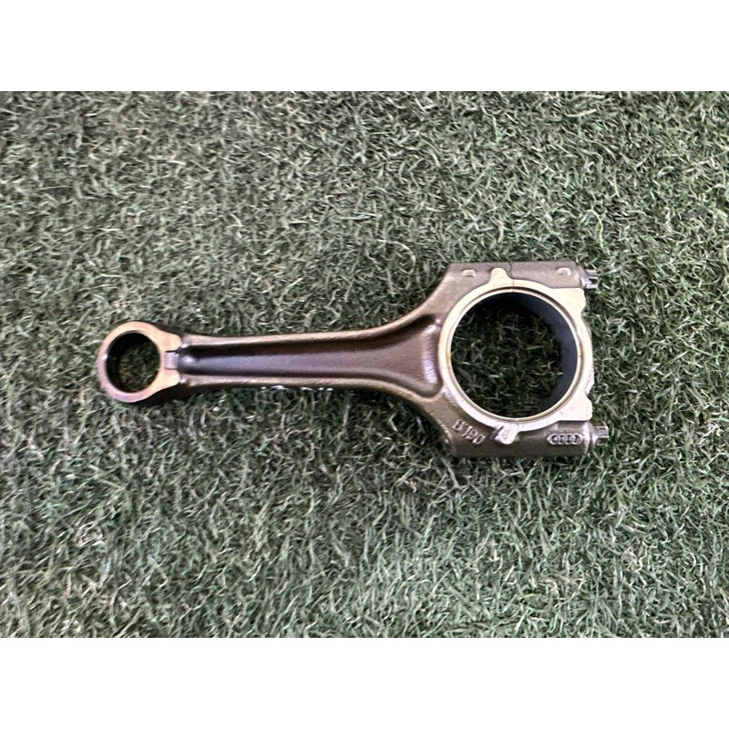 Шатун (двигатель и элементы) AUDI A4 B8 2010 2.0 CAEB 06J198401B