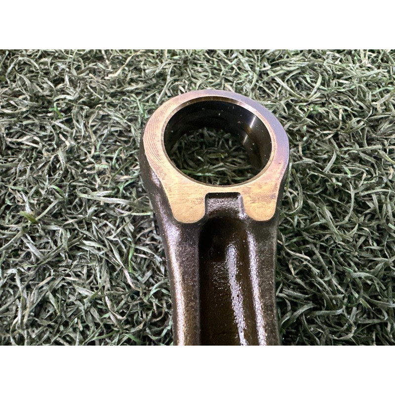 Шатун (двигатель и элементы) AUDI A4 B8 2010 2.0 CAEB 06J198401B