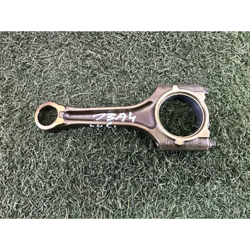 Шатун (двигатель и элементы) AUDI A4 B8 2010 2.0 CAEB 06J198401B