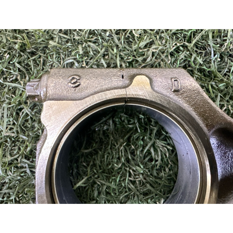 Шатун (двигатель и элементы) AUDI A4 B8 2010 2.0 CAEB 06J198401B