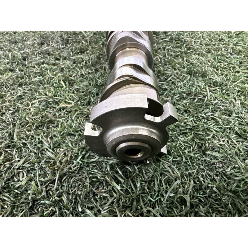 Распредвал впускной (двигатель и элементы) AUDI A4 B9 2018 2.0 DBPA 06K109021H