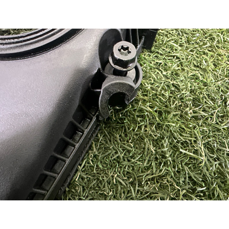 Передняя крышка мотора (двигатель и элементы) AUDI A4 B9 2018 2.0 DBPA 06K103269F