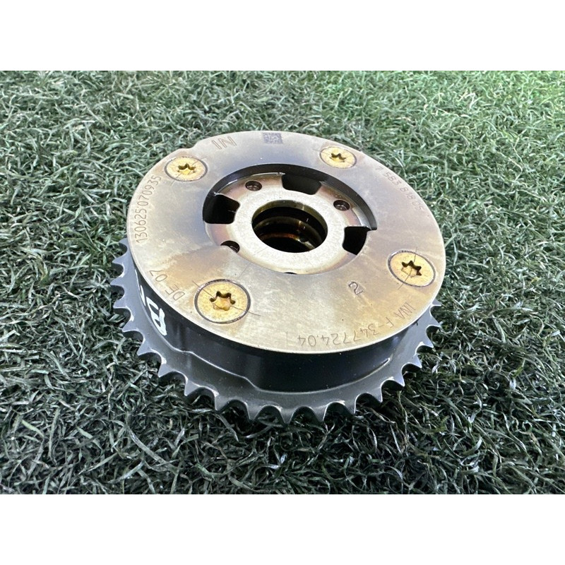 Регулятор фаз газораспределения (двигатель и элементы) BMW X1 E84 2014 2.0 11367583818