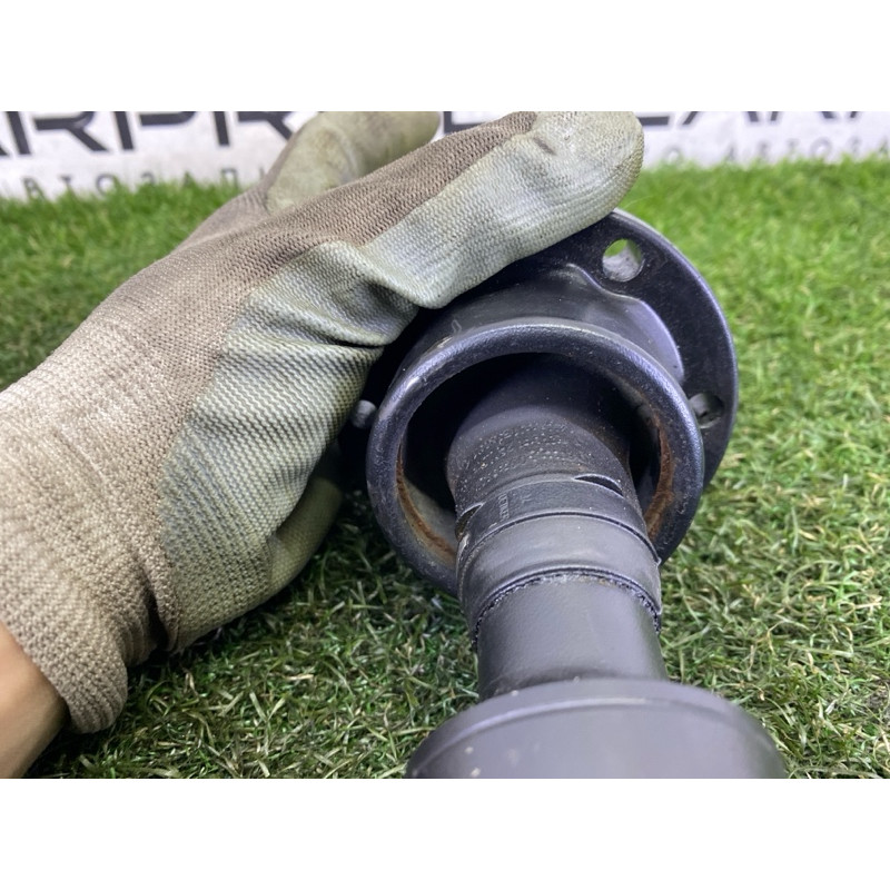 Карданный вал (трансмиссия) LAND ROVER Range Rover L405 2016 5.0 LR057620