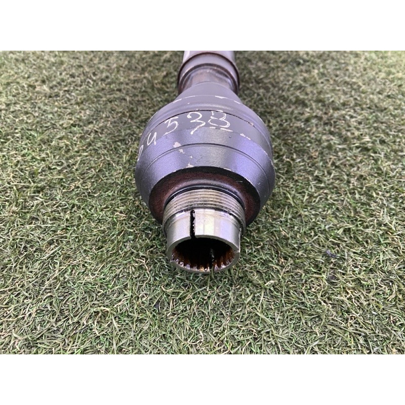 Карданный вал (трансмиссия) LAND ROVER Range Rover L405 2016 5.0 LR057620