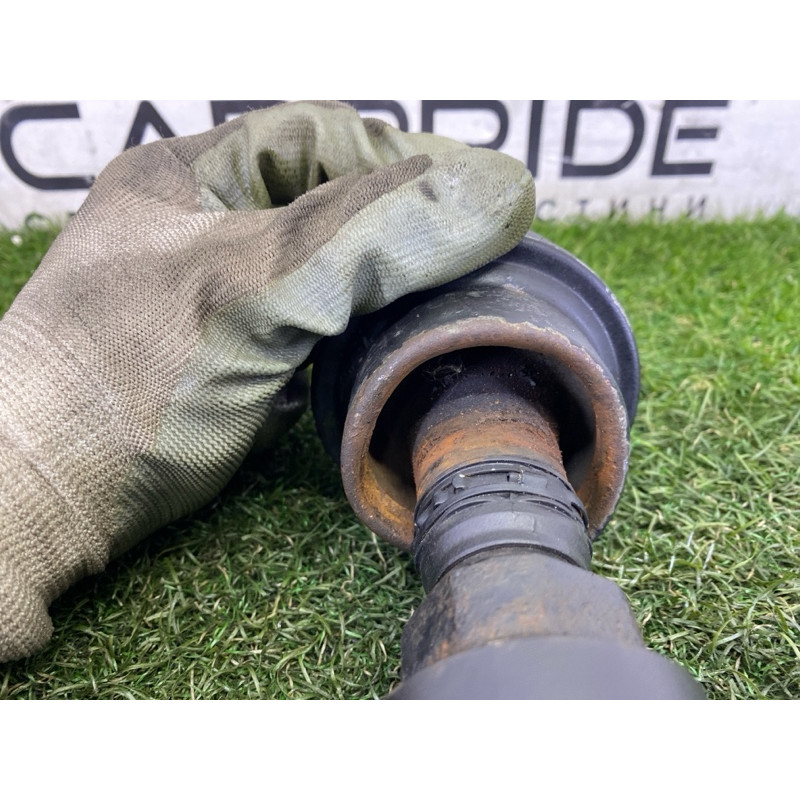 Карданный вал (трансмиссия) LAND ROVER Range Rover L405 2016 5.0 LR057620