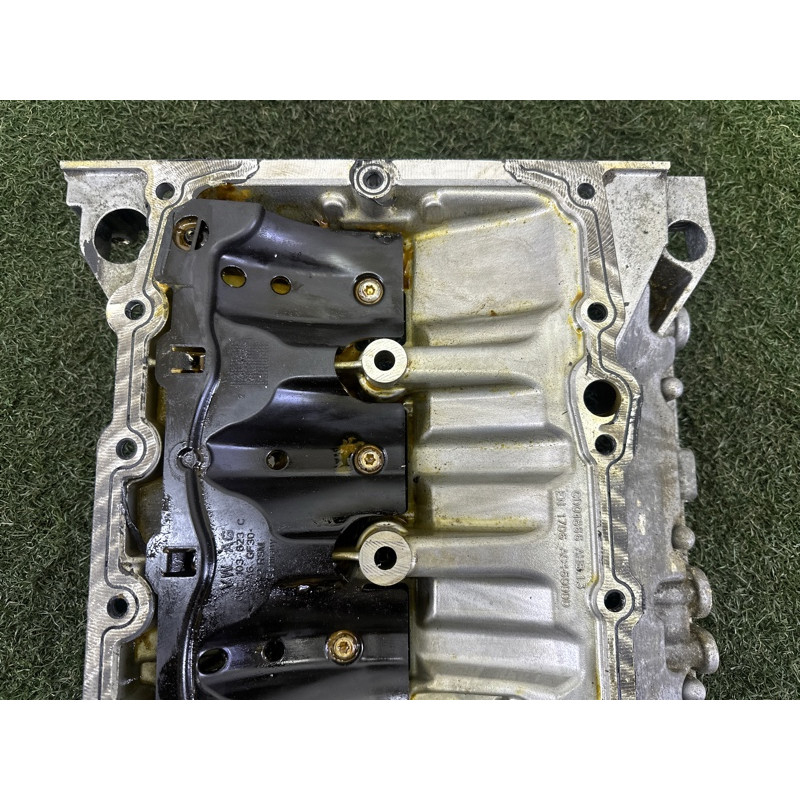 Полуподдон масляный (двигатель и элементы) AUDI A4 B9 2018 2.0 DBPA 06L103603AT