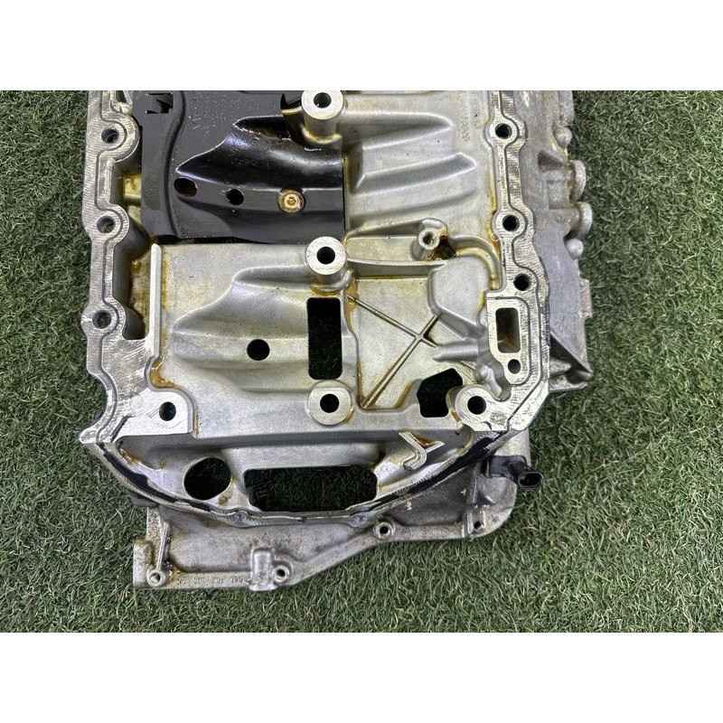 Полуподдон масляный (двигатель и элементы) AUDI A4 B9 2018 2.0 DBPA 06L103603AT