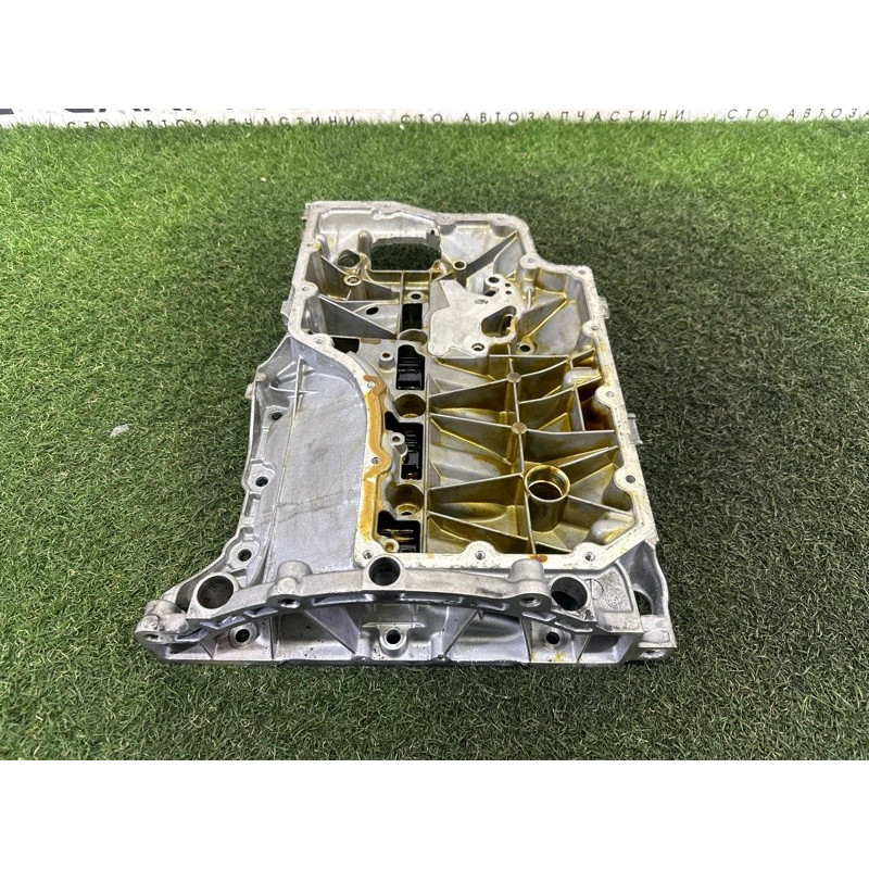 Полуподдон масляный (двигатель и элементы) AUDI A4 B9 2018 2.0 DBPA 06L103603AT