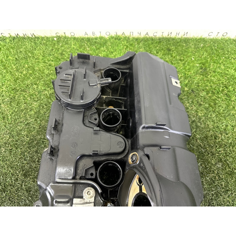 Кришка клапанів (двигун та елементи) BMW X3 F25 2012 3.0 11127552281