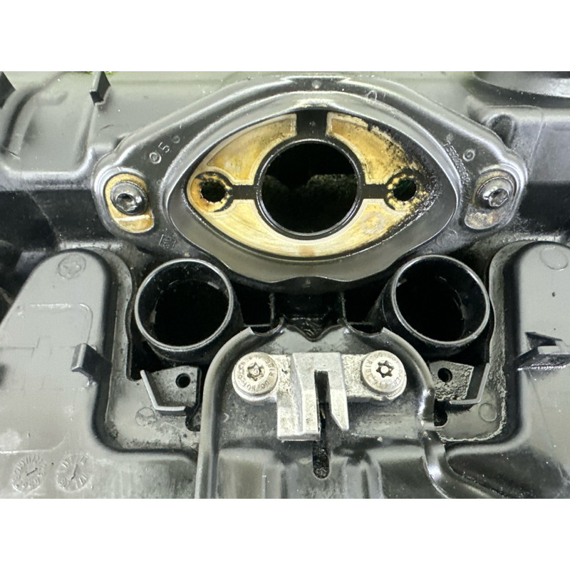 Кришка клапанів (двигун та елементи) BMW X3 F25 2012 3.0 11127552281